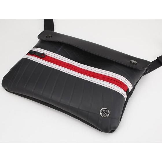 ���ʃ��C�_�[�h���C�u�~SEAL�@�g���x���T�R�b�V���E�H���b�g