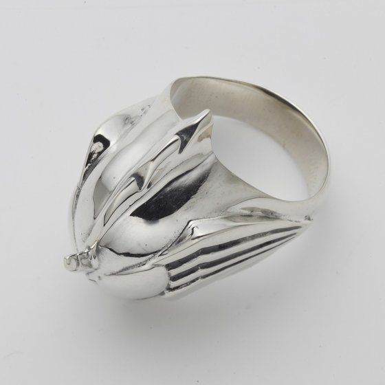 ʃC_[A}]Y~haraKIRI@silver925@tFCXO@A}]IK