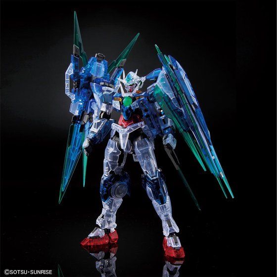 RG 1/144 ガンダムベース限定 ダブルオークアンタフルセイバー [クリアカラー]