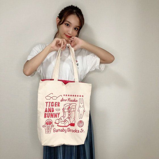 TIGER & BUNNY�@���o�[�V�u���g�[�g�o�b�O