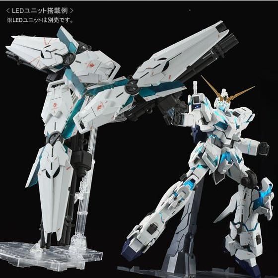 送料無料/新品】 ＰＧ ユニコーンガンダム 1/60 RX-0 LED組込済完成品