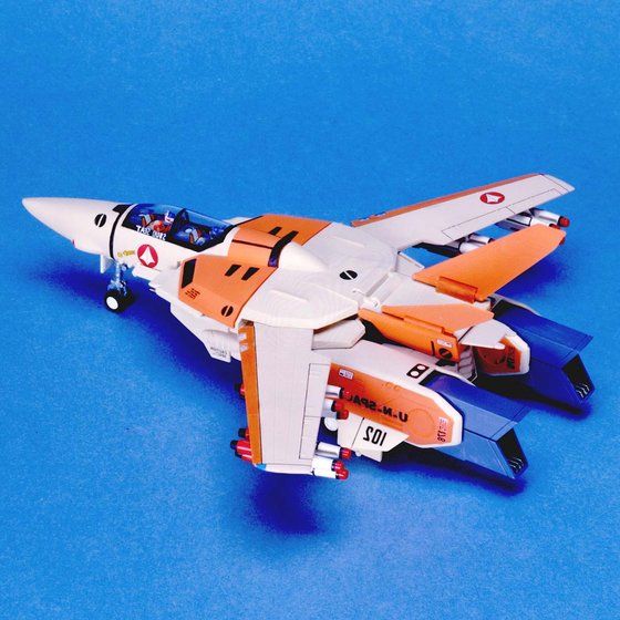 1/72 可変バルキリー VF-1D
