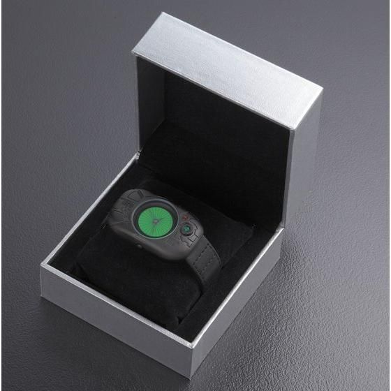 ���ʃ��C�_�[BLACK�@�ϐg�I�r���v�yLive Action Watch �z