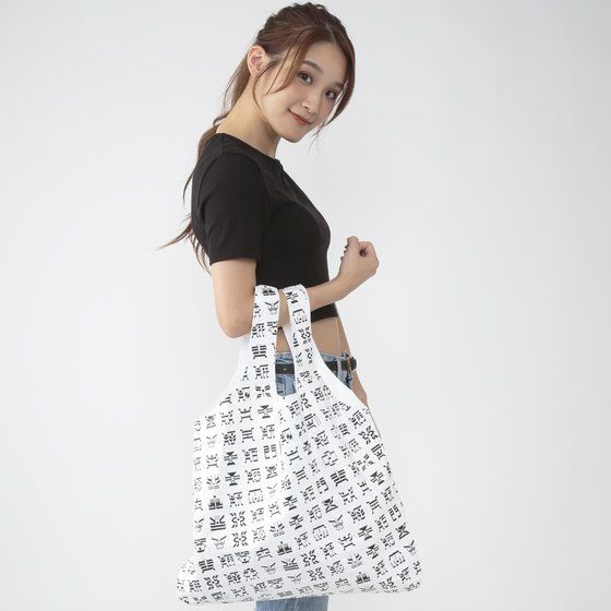 ���ʃ��C�_�[�N�E�K�@�^�C�x�b�N�o�b�O