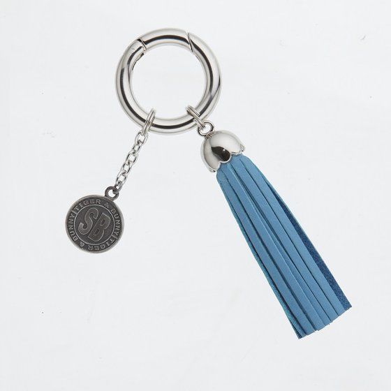 TIGER & BUNNY@RCt U[^bZobO`[