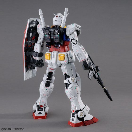 PG UNLEASHED 1/60 RX-78-2 ガンダム - 商品情報│株式会社BANDAI