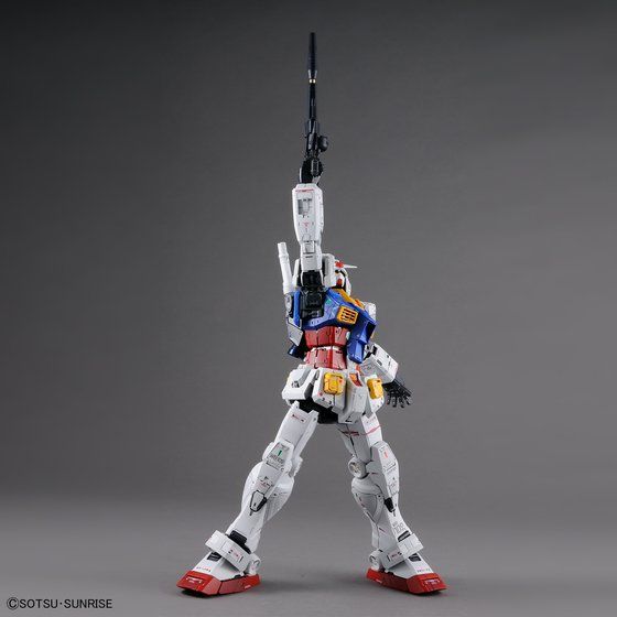 PG UNLEASHED 1/60 RX-78-2 ガンダム│株式会社BANDAI SPIRITS ...