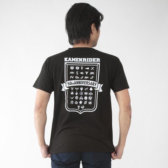 仮面ライダーセイバー 仮面ライダー50th Tシャツ エンブレムマーク柄 バンコレ