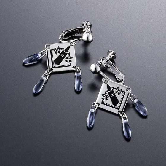 ��p���� �A�N�Z�T���[�R���N�V�����y�l���󒍁F2021�N8�������z