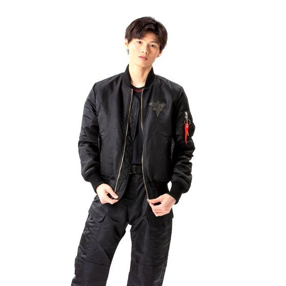 �E���g���}���g���K�[�@GUTS-SELECT�@�����A�E�^�[�W���P�b�g