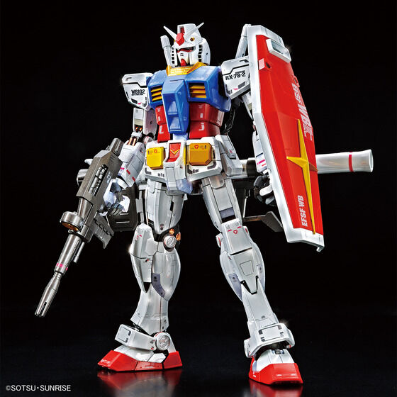 MG 1/100 ガンダムベース限定 RX-78-2 ガンダム Ver.3.0[チタニウムフィニッシュ]