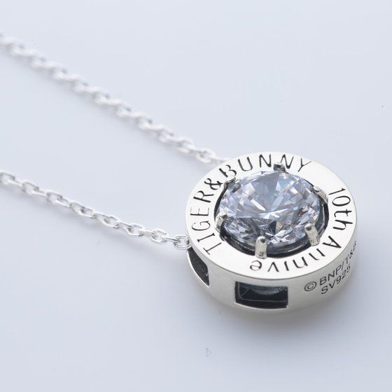 TIGER & BUNNY�@W�t�F�C�X�@�L���[�r�b�N�y���_���g�@10���N�f�U�C��