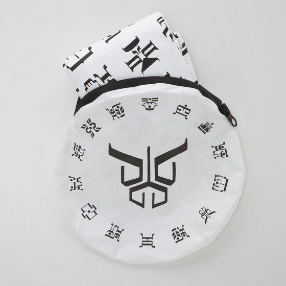 ���ʃ��C�_�[�N�E�K�@�^�C�x�b�N�o�b�O