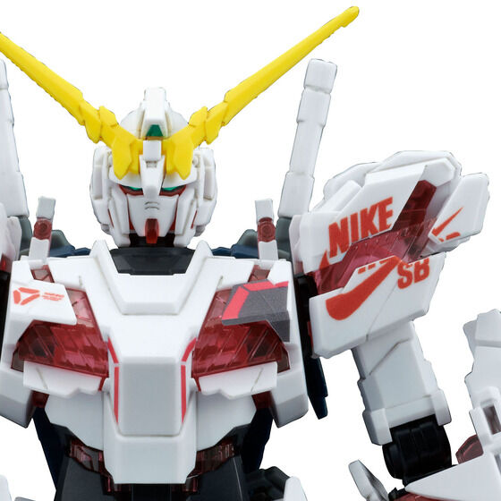 お得超激得新品　未組立　ガンダム　ナイキ　２点セット　HGユニコーンガンダム　HGバンシィダンクSB 機動戦士ガンダムUC（ユニコーン）