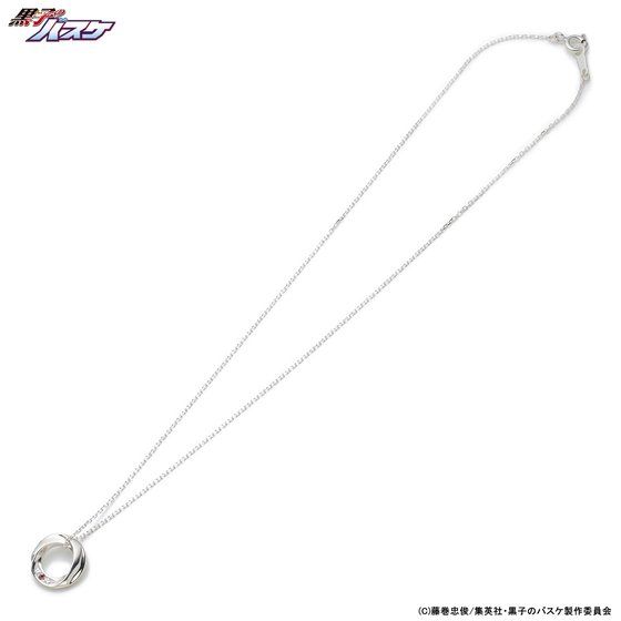 ���q�̃o�X�P�~THE KISS�@�R���{���[�V������O�e�@�l�b�N���X