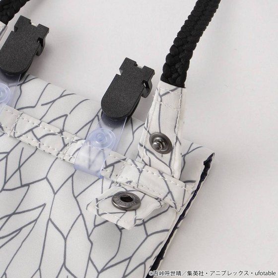 �S�ł̐n�~ANNA SUI mini�@�ړ��|�P�b�g�y2021�N12�������z