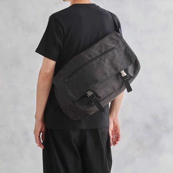 �@����m�K���_�� BLACK�V���[�Y �V���A�}�[�N���ʕ� ���b�Z���W���[�o�b�O �y2022�N1�������z