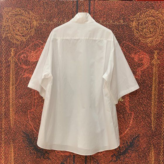 ���ʃ��C�_�[�Z�C�o�[�@written words�@Short Sleeve Shirt�i�����V���c�j�_�R��H�^���f��