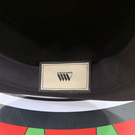 ���ʃ��C�_�[�Z�C�o�[�@written words�@Boater Hat�i�{�[�^�[�n�b�g�j�_�R��H�^���f��