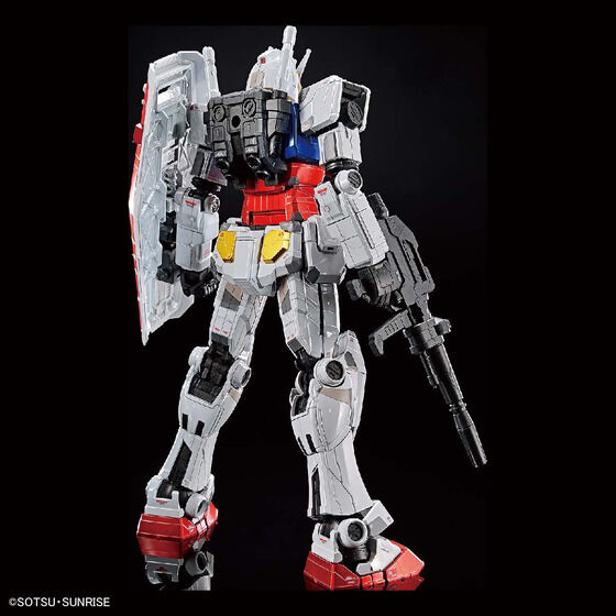 1/100 RX-78F00 ガンダム [チタニウムフィニッシュ]、プレミアムバンダイで、2022年1月31日13時から受注開始 - 早耳ガンプラ情報局