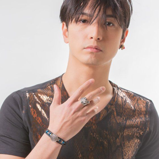 �@�E����[���J�C�W���[�@�]�b�N�X�@�O�A�u���X