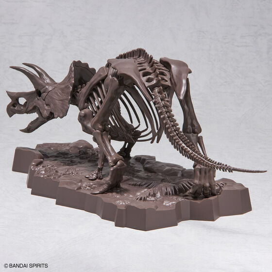 1/32 Imaginary Skeleton トリケラトプス