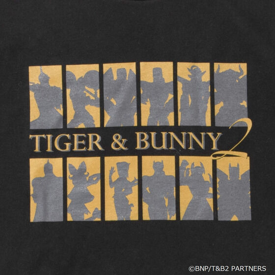 TIGER & BUNNY 2　Tシャツ　ヒーローシルエット柄
