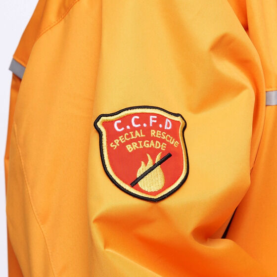 �~�}����S�[�S�[�t�@�C�u�@�S�[���b�h�^�F�}�g�C�@�W���P�b�g