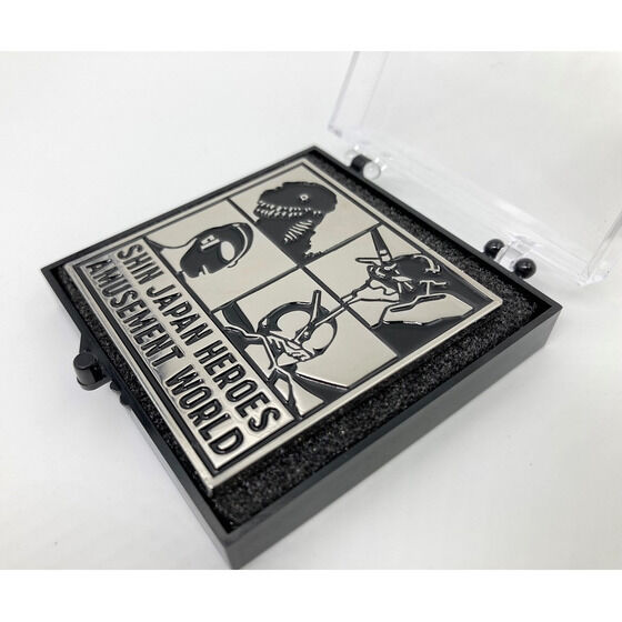 SHIN JAPAN HEROES AMUSEMENT WORLD�@�s���o�b�W