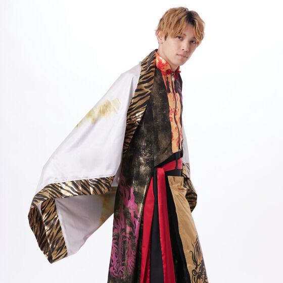 �\���Y����h���u���U�[�Y�@h.NAOTO�@���J�W���E�@�^�C�K�[���^�n�I��