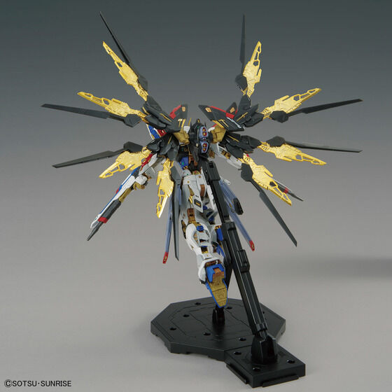 ミリタリーMGEX 1/100 機動戦士フリーダムガンダム  バンダイスピリッツ MGEX