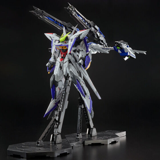 ＭＧ 1/100 エクリプスガンダム ライジン装備│株式会社BANDAI SPIRITS ...