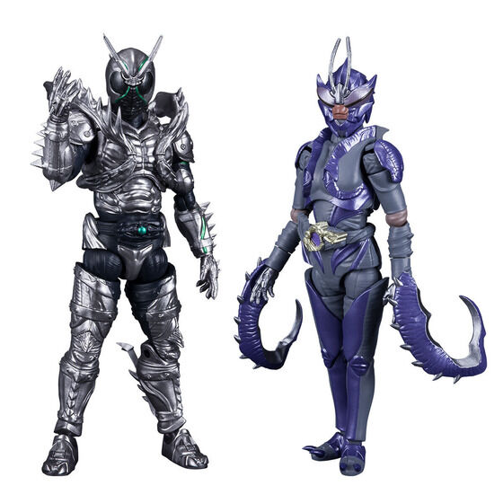 仮面ライダーBLACK SUN』仮面ライダーSHADOWMOONと蟷螂怪人のセットが