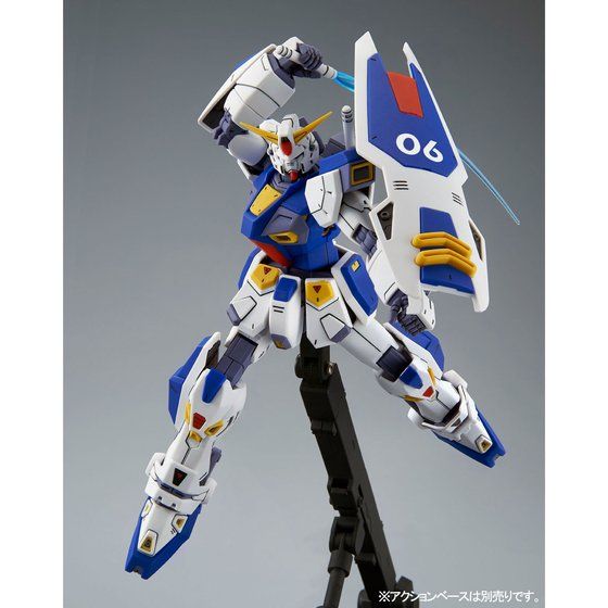 ＭＧ 1/100 ガンダムＦ９０ 【再販】【２０２３年２月発送】