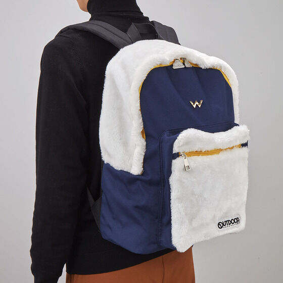 �W���W���̊�Ȗ`�� �X�g�[���I�[�V�����~OUTDOOR PRODUCTS �R���{���[�V�����o�b�O�Q