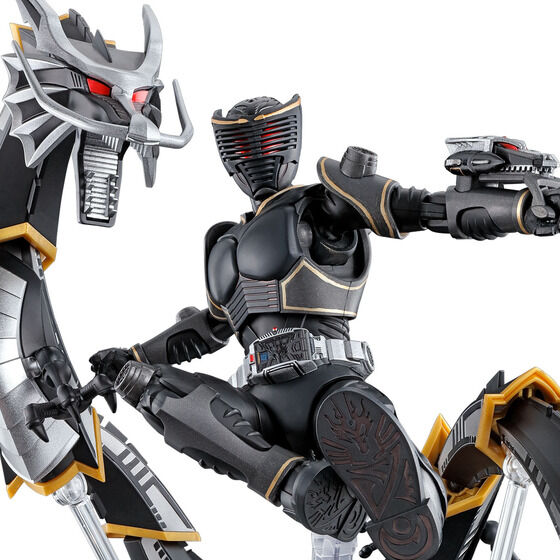 Figure-rise Standard 仮面ライダーリュウガ - 商品情報│株式会社