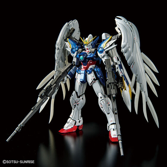 MG 1/100 ガンダムベース限定 ウイングガンダムゼロEW Ver.Ka [チタニウムフィニッシュ]