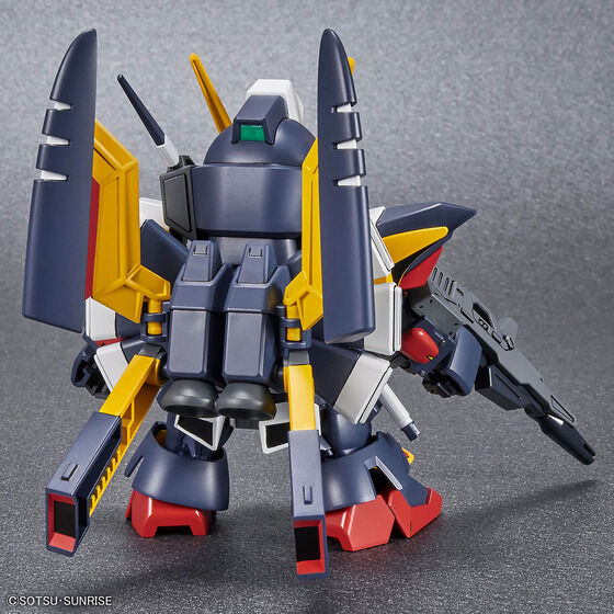 SDガンダムクロスシルエット トルネードガンダム