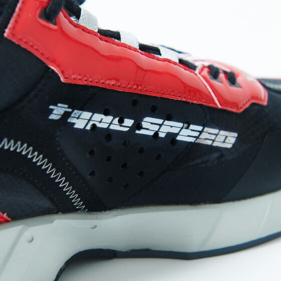 ���ʃ��C�_�[�h���C�u �X�j�[�J�[ �bHENSHIN by KAMEN RIDER