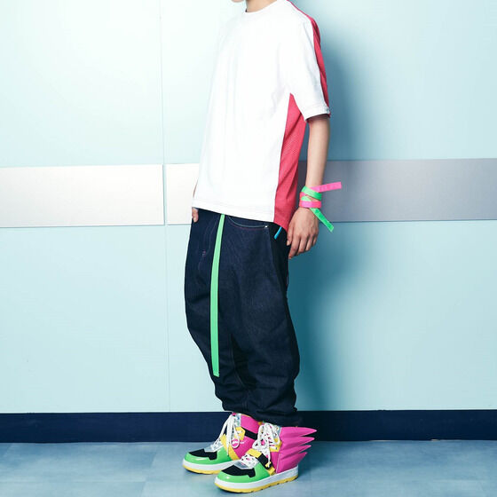 ���ʃ��C�_�[�G�O�[�C�h T�V���c Two-sided�bHENSHIN by KAMEN RIDER