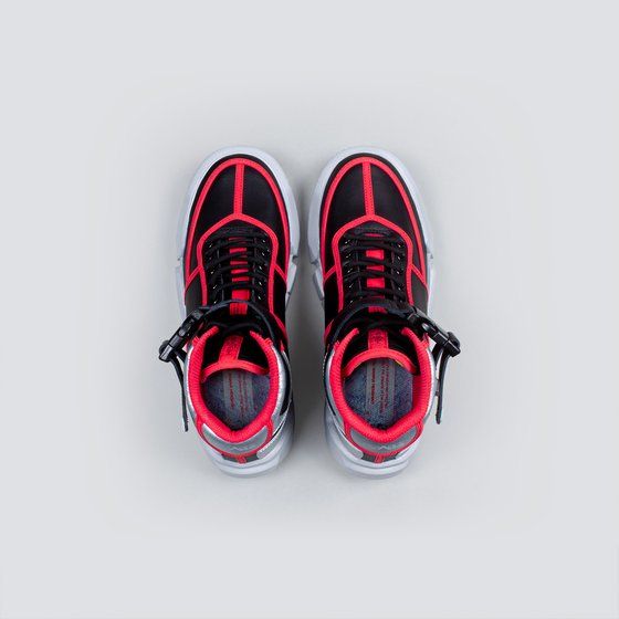 yI̔zʃC_[555 Xj[J[  bHENSHIN by KAMEN RIDER