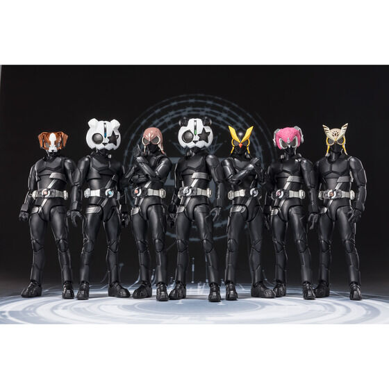 仮面ライダーギーツ』7人のエントリーレイズフォームを再現できる