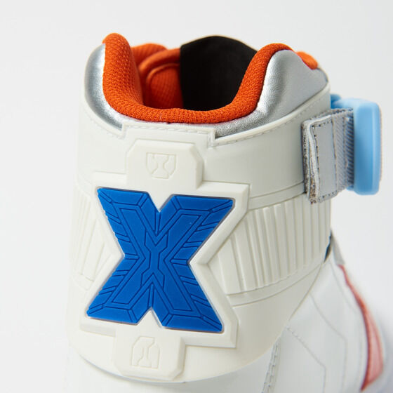 ʃC_[tH[[@Xj[J[| HENSHIN by KAMEN RIDER