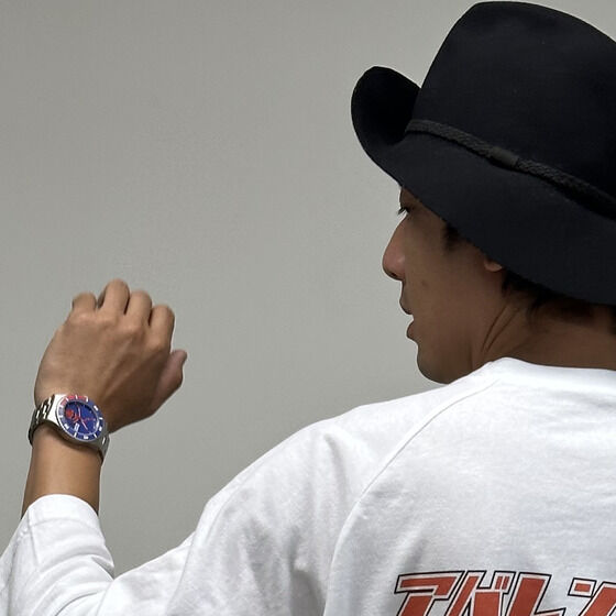 AoW[~OVER THE STRiPESiI[o[UXgCvXjEHb`