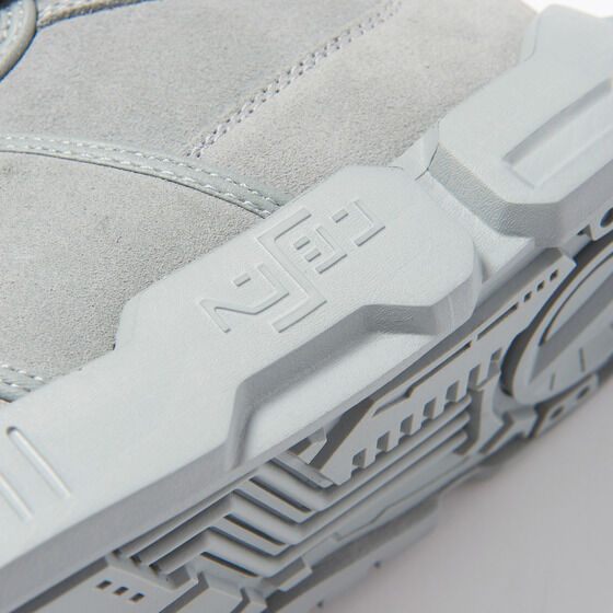 �E���t�I���t�F�m�N�@�X�j�[�J�[| HENSHIN by KAMEN RIDER