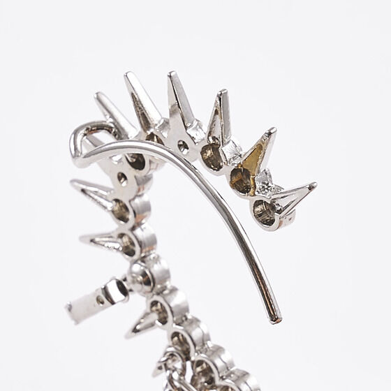 ���l����L���O�I�[�W���[�@�����}�E�K�X�g�@�C���[�J�t