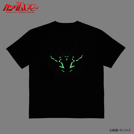 機動戦士ガンダムUC　ユニコーンガンダムデストロイモード　蓄光Tシャツ