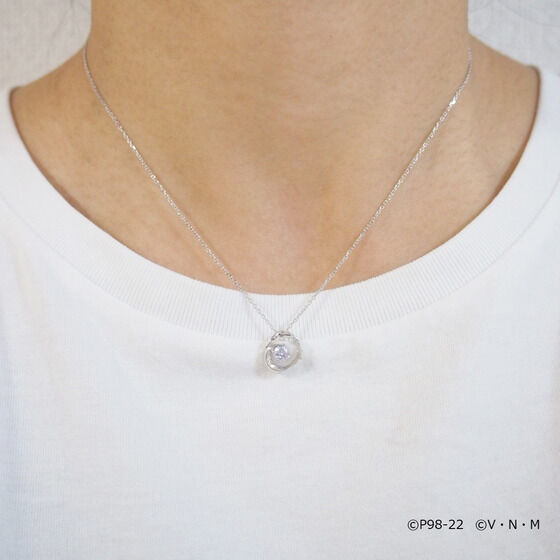 HUNTER~HUNTER~MATERIAL CROWN@C[WlbNXiS2jy2024N7͂z