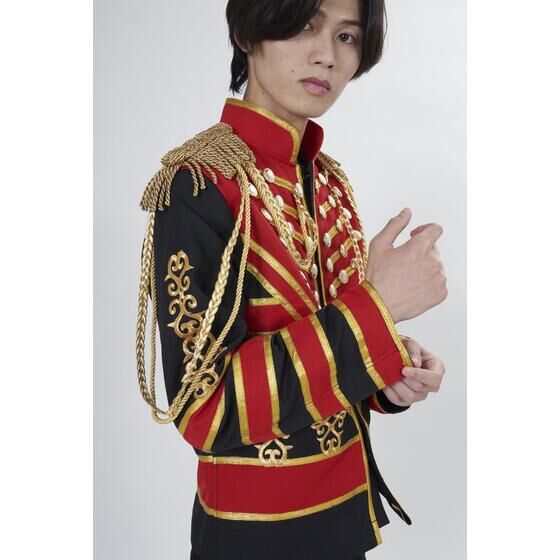 ���l����L���O�I�[�W���[�~GUT'S DYNAMITE CABARETS�@�M���@�V�̓W���P�b�g