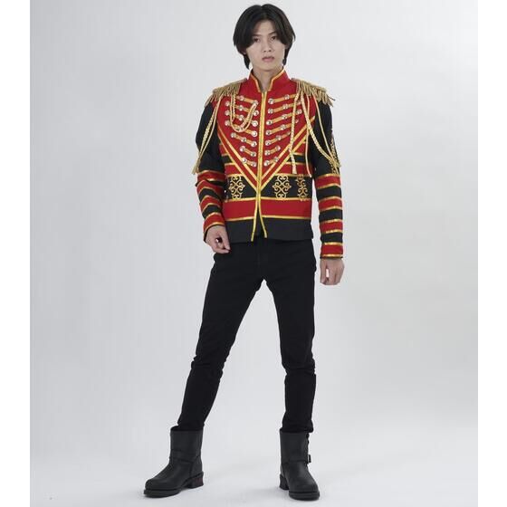 ���l����L���O�I�[�W���[�~GUT'S DYNAMITE CABARETS�@�M���@�V�̓W���P�b�g